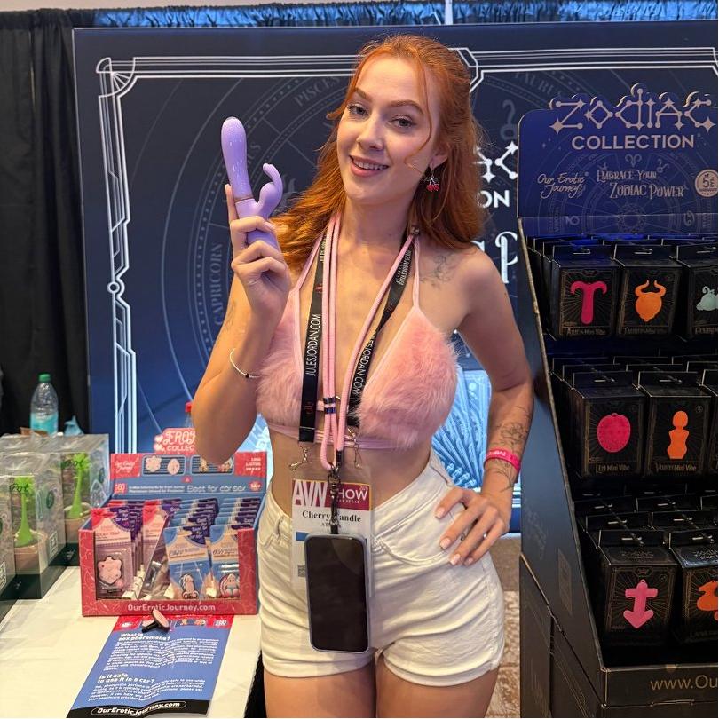 Heavenly Tickler (Eco-friendly Glass Adult Toy)